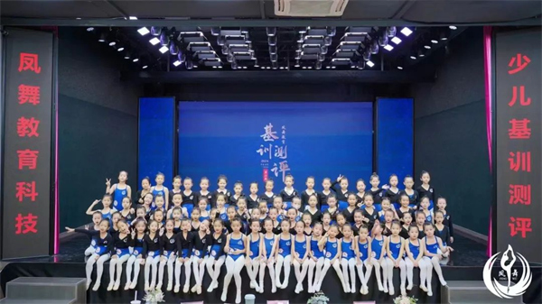 经常参加舞蹈比赛的孩子凭什么更优秀?舞台对孩子们真的很重要！