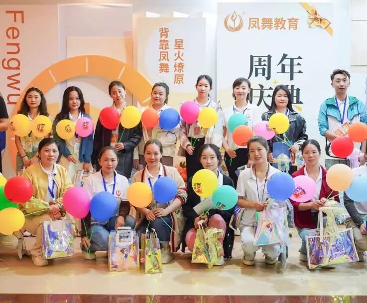 别再让教务“隐形”！激活她，业绩自然来！(图2)